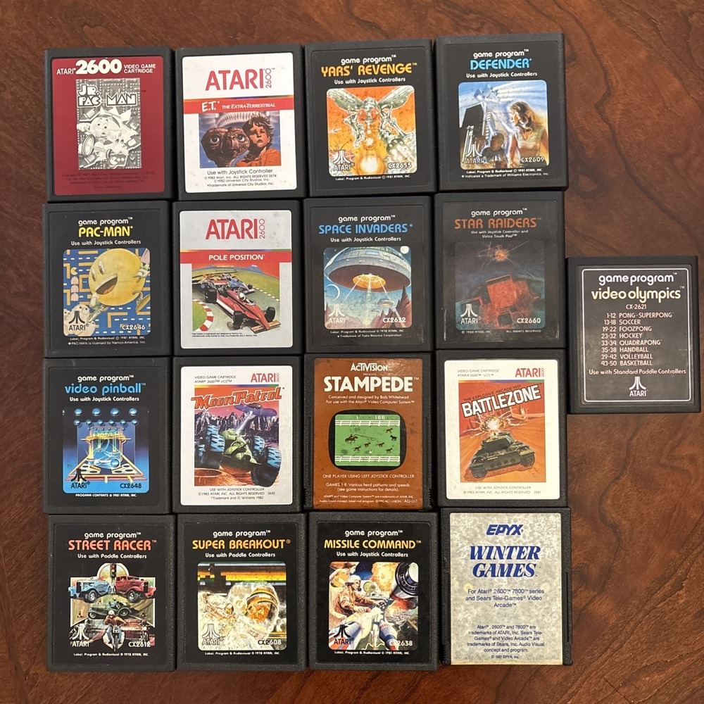 17 Atari 2600 Game Lot:‎ Jr Pac Man, Pole Position, E.T. And More - UNTESTED